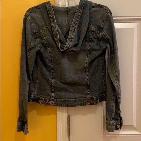 Jean jacket - Picture 2 of 3